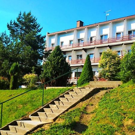 Osrodek Wypoczynkowy " Bieszczady" Hotel Myczkowce Ngoại thất bức ảnh